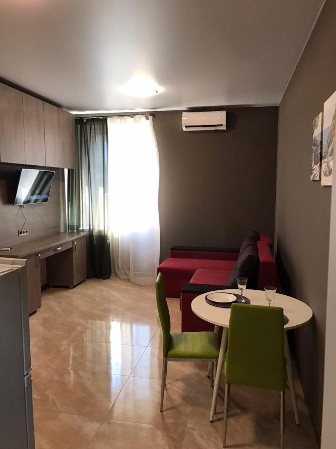 Academic St. 20 Apartament *